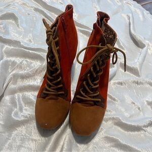 Lace-Up Women’s Ankle Boots in Rust and Brown